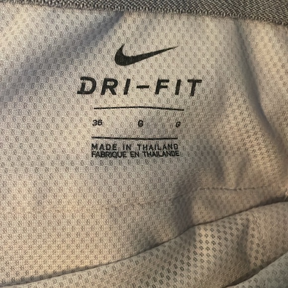 Men’s: Nike dry fit shorts. Size 36. - Picture 4 of 4